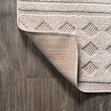 Xlendi High-low Pile Moroccan Geometric Indoor/outdoor Area Rug
